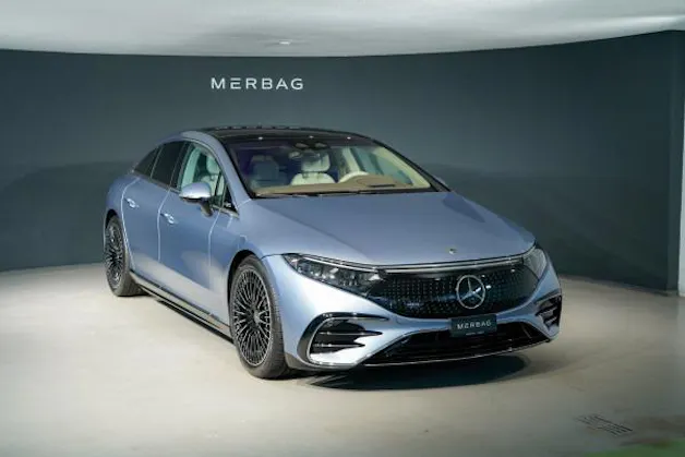 MERCEDES-BENZ EQS 500 4Matic AMG Line