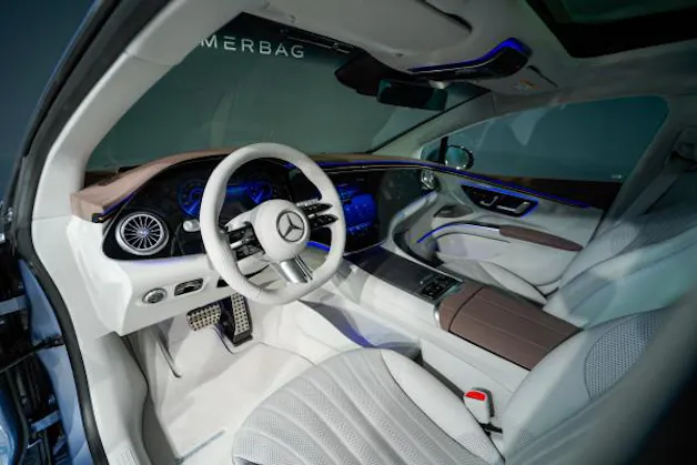 MERCEDES-BENZ EQS 500 4Matic AMG Line
