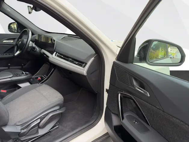 BMW iX1 xDrive30