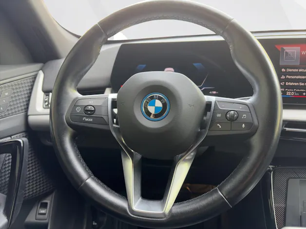 BMW iX1 xDrive30