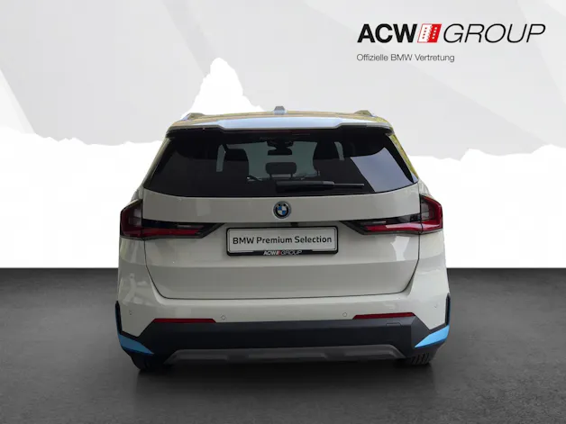 BMW iX1 xDrive30