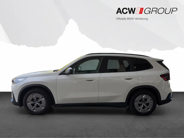 BMW iX1 xDrive30