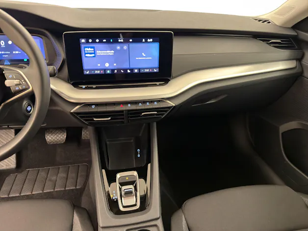 SKODA Octavia Combi 1.5 eTSI Essence DSG