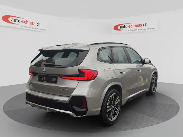 BMW X1 sDrive 18i M Sport Pro Shadow Line