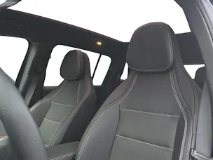 MERCEDES-BENZ GLB 350 4Matic with EQ Technology