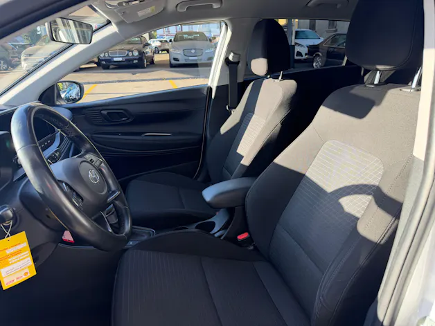 HYUNDAI i20 1.0 T-GDi Amplia DCT