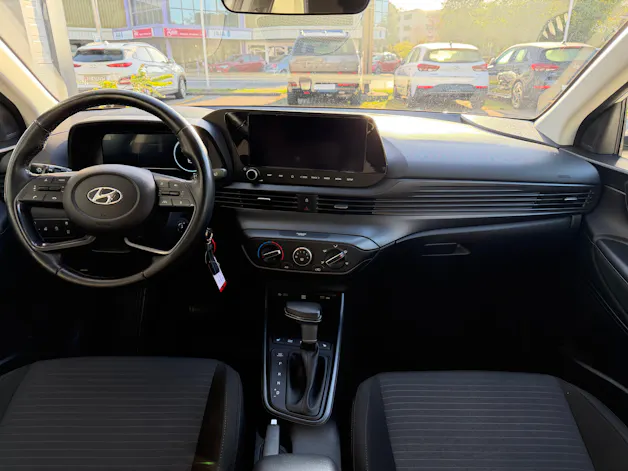 HYUNDAI i20 1.0 T-GDi Amplia DCT