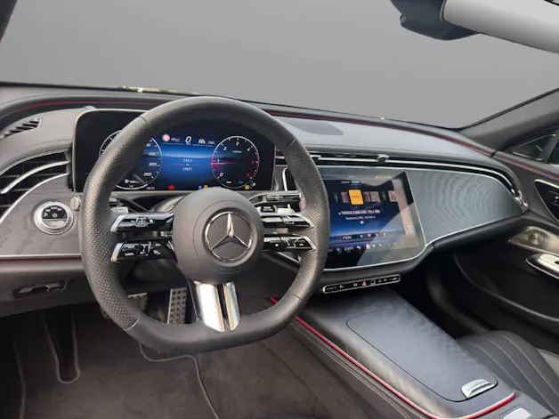 MERCEDES-BENZ E 220 d AMG Line 4matic