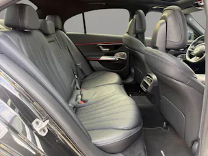 MERCEDES-BENZ E 220 d AMG Line 4matic