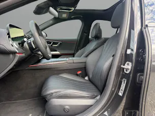 MERCEDES-BENZ E 220 d AMG Line 4matic