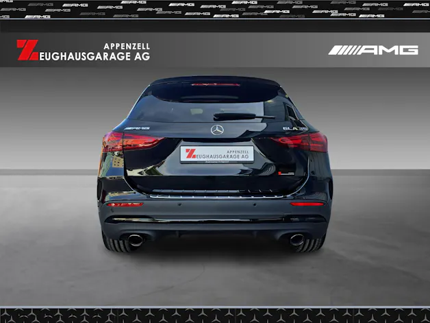 MERCEDES-BENZ GLA 35 4Matic
