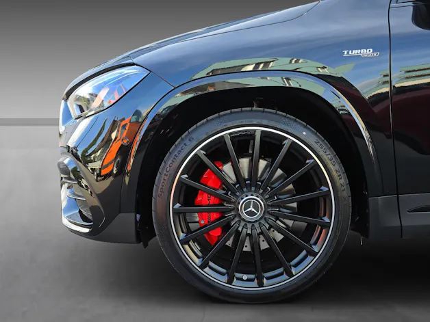 MERCEDES-BENZ GLA 35 4Matic
