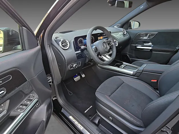 MERCEDES-BENZ GLA 35 4Matic
