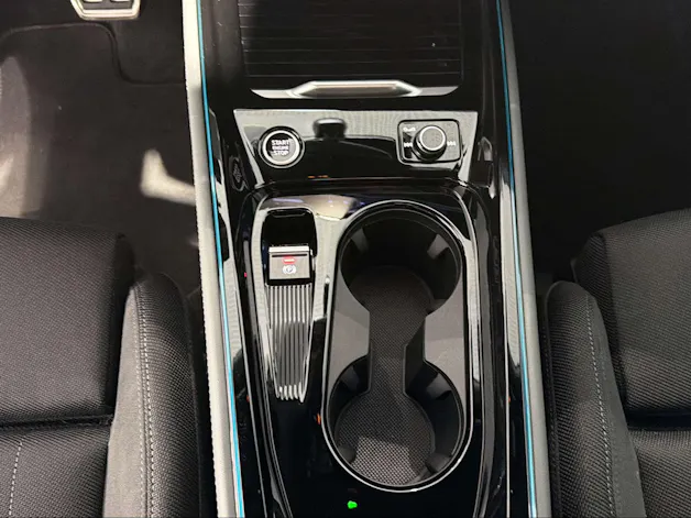 AUDI Q3 SUV 110 kW TFSI S tronic