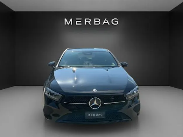 MERCEDES-BENZ A 200 Night Star 7G-DCT