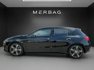 MERCEDES-BENZ A 200 Night Star 7G-DCT