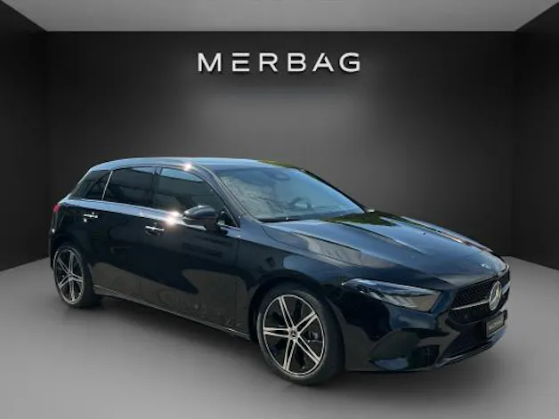 MERCEDES-BENZ A 200 Night Star 7G-DCT