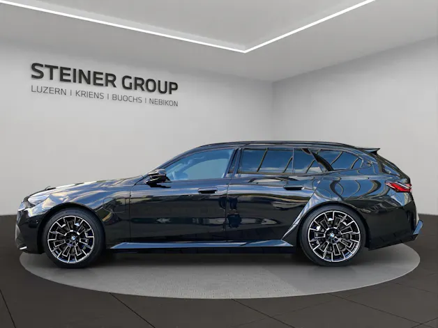 BMW M5 xDrive Touring