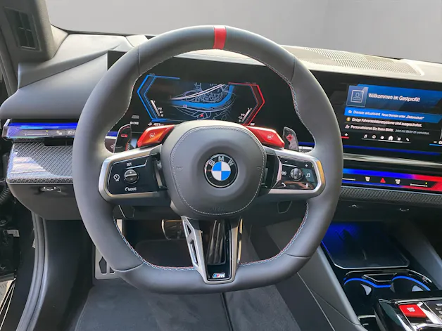 BMW M5 xDrive Touring