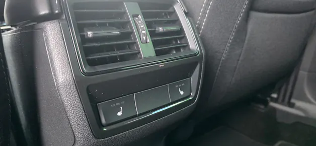 SKODA Karoq 2.0 TDI CR Sport Line 4x4 DSG