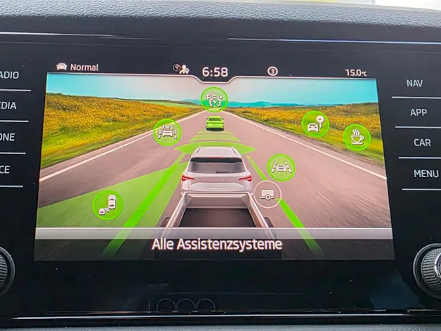 SKODA Karoq 2.0 TDI CR Sport Line 4x4 DSG