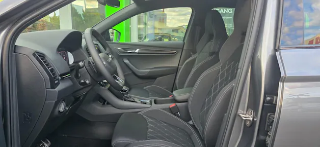 SKODA Karoq 2.0 TDI CR Sport Line 4x4 DSG