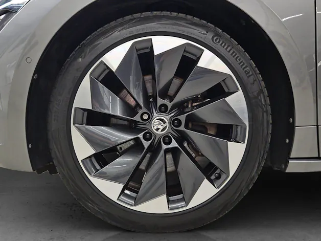 SKODA Skoda Enyaq SportLine 80x