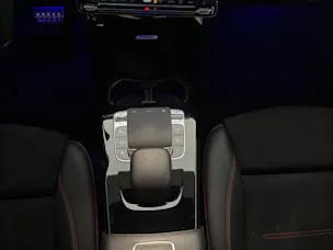 MERCEDES-BENZ A 250 AMG Line 7G-DCT