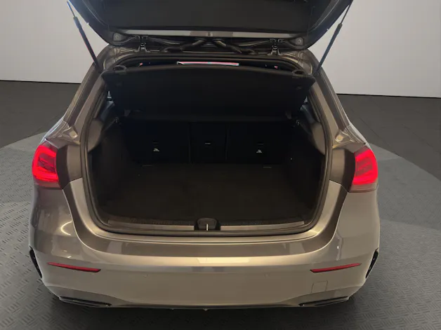 MERCEDES-BENZ A 250 AMG Line 7G-DCT