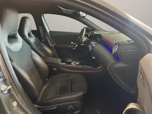 MERCEDES-BENZ A 250 AMG Line 7G-DCT
