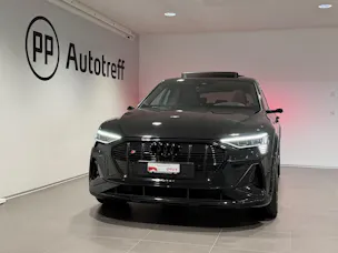 AUDI e-tron S quattro