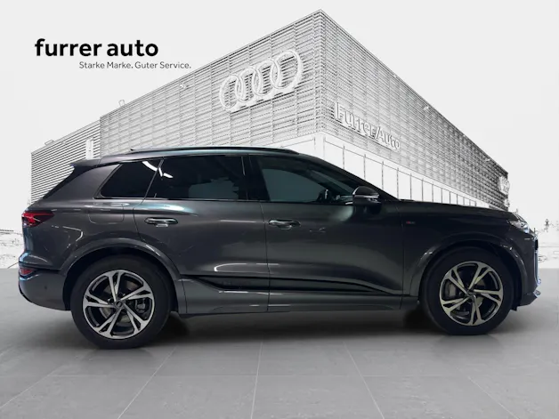 AUDI Q6 e-tron quattro