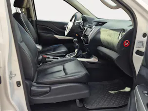 NISSAN Navara Double Cab N-Connecta 2.3 dCi 4WD