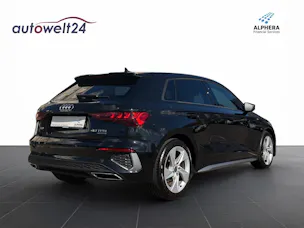 AUDI A3 Sportback 40 TFSI S line quattro S-tronic