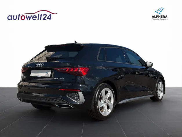 AUDI A3 Sportback 40 TFSI S line quattro S-tronic