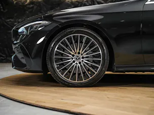 MERCEDES-BENZ CLE 200 Coupé AMG Line 9G-Tronic *Werksgarantie*Panorama*Lenkradheizung*