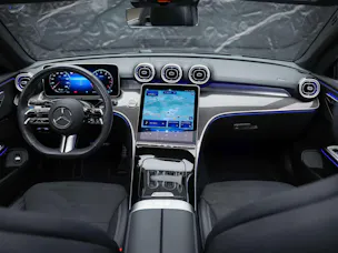 MERCEDES-BENZ CLE 200 Coupé AMG Line 9G-Tronic *Werksgarantie*Panorama*Lenkradheizung*