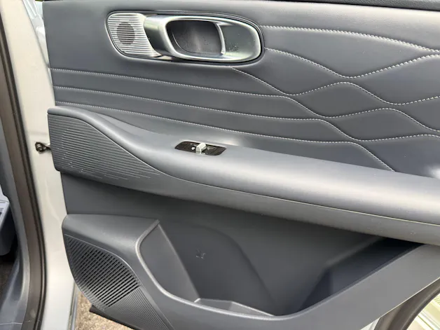 Geely STARRAY EM-i Max+29.8 kWh cloudveil silver