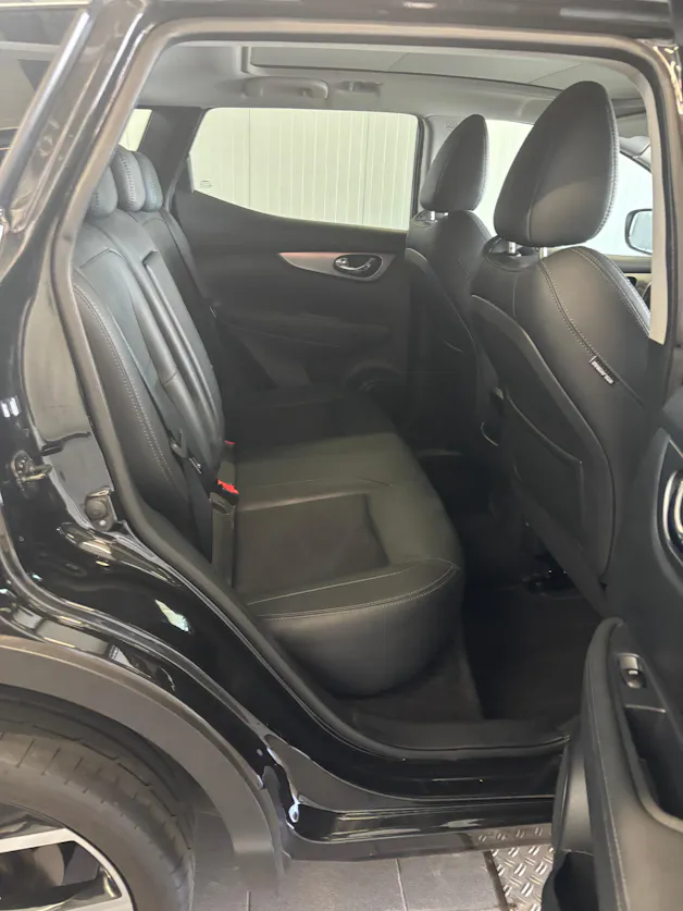 NISSAN Qashqai 1.7 dCi tekna+ Xtronic ALL-MODE 4x4