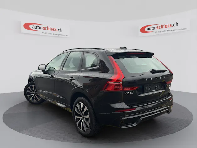 VOLVO XC60 B4 Diesel Mild Hybrid AWD Plus Dark Geartronic