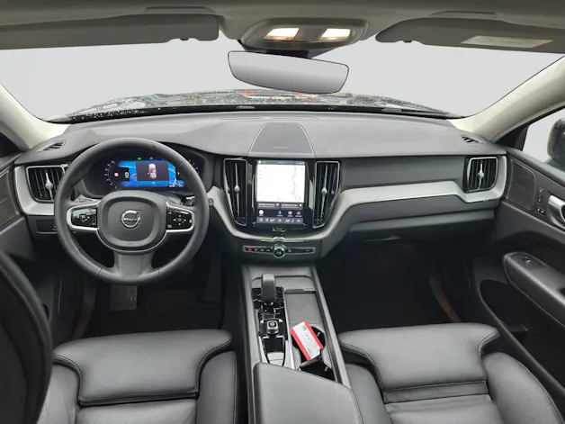 VOLVO XC60 B4 Diesel Mild Hybrid AWD Plus Dark Geartronic