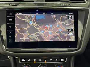 VW Tiguan 2.0 TDI SCR R-Line Highline 4Motion DSG
