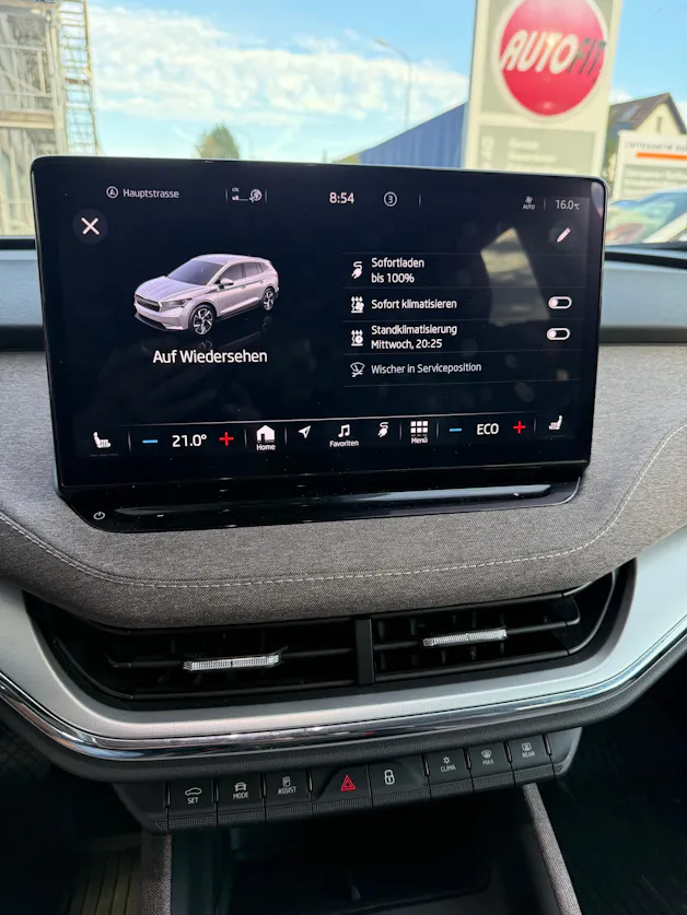SKODA Enyaq iV 60