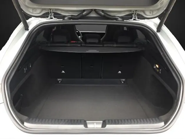 MERCEDES-BENZ CLA SB 220 4M 8G-DCT