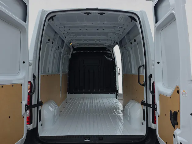 RENAULT Master T35 2.3 Blue dCi 135 L3H2