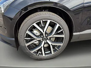 VOLVO EX30 P5 69 kWh Long Range Xcentric Black Edition