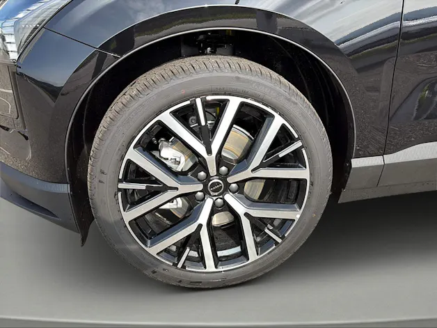 VOLVO EX30 P5 69 kWh Long Range Xcentric Black Edition