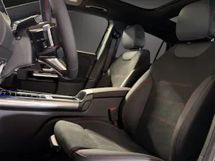 MERCEDES-BENZ GLA 220 d 4MATIC Swiss Star