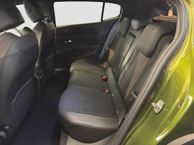 PEUGEOT 408 1.2 Hybrid GT