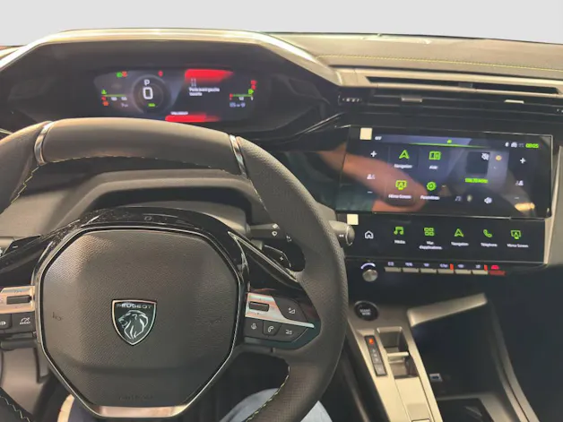 PEUGEOT 408 1.2 Hybrid GT
